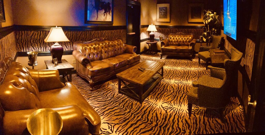 Cheetah Lexington owners suite